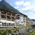 Kinderhotel Alpenresidenz Ballunspitze: Ein Paradies für Familien in Galtür, Tirol